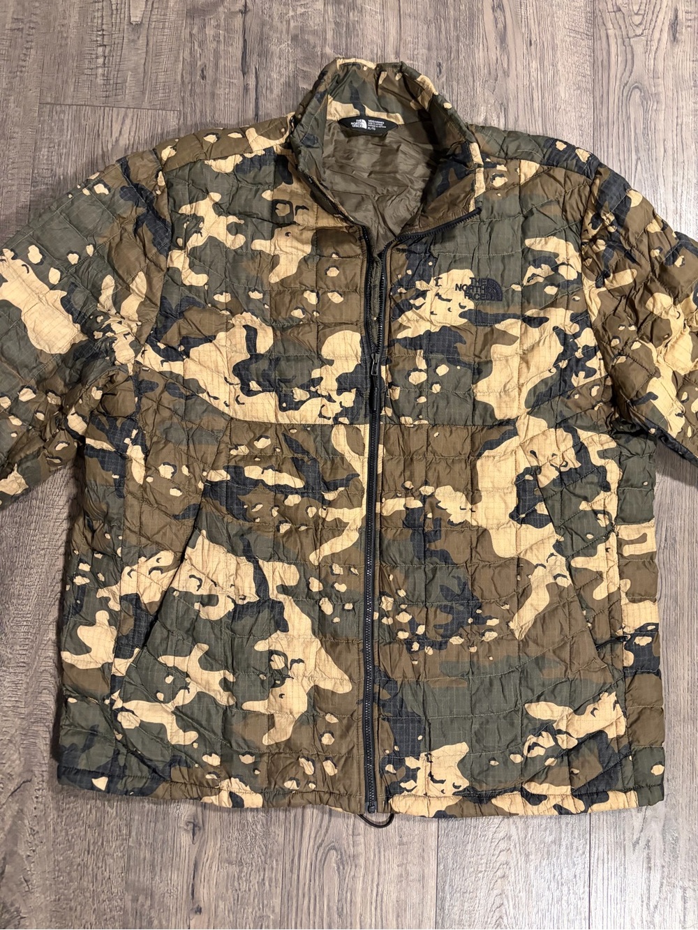The North Face Men's Thermoball Camo Quilted Jacket in Olive, Tan & Black